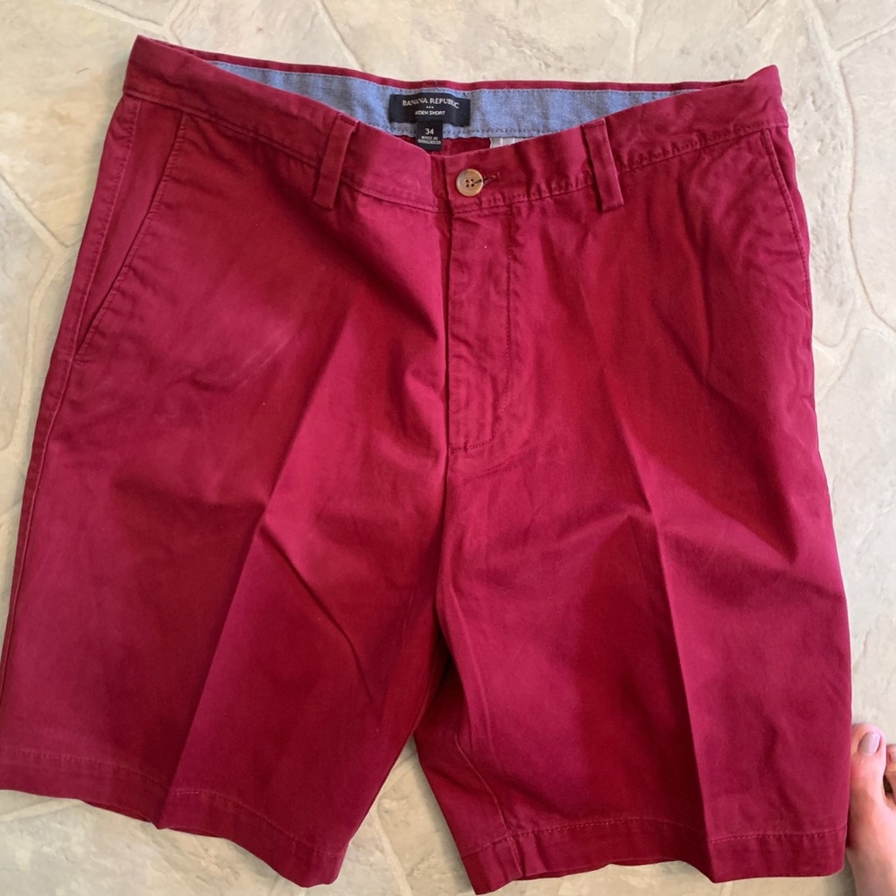 ⛳️ Banana Republic 34” Aiden Fit Shorts